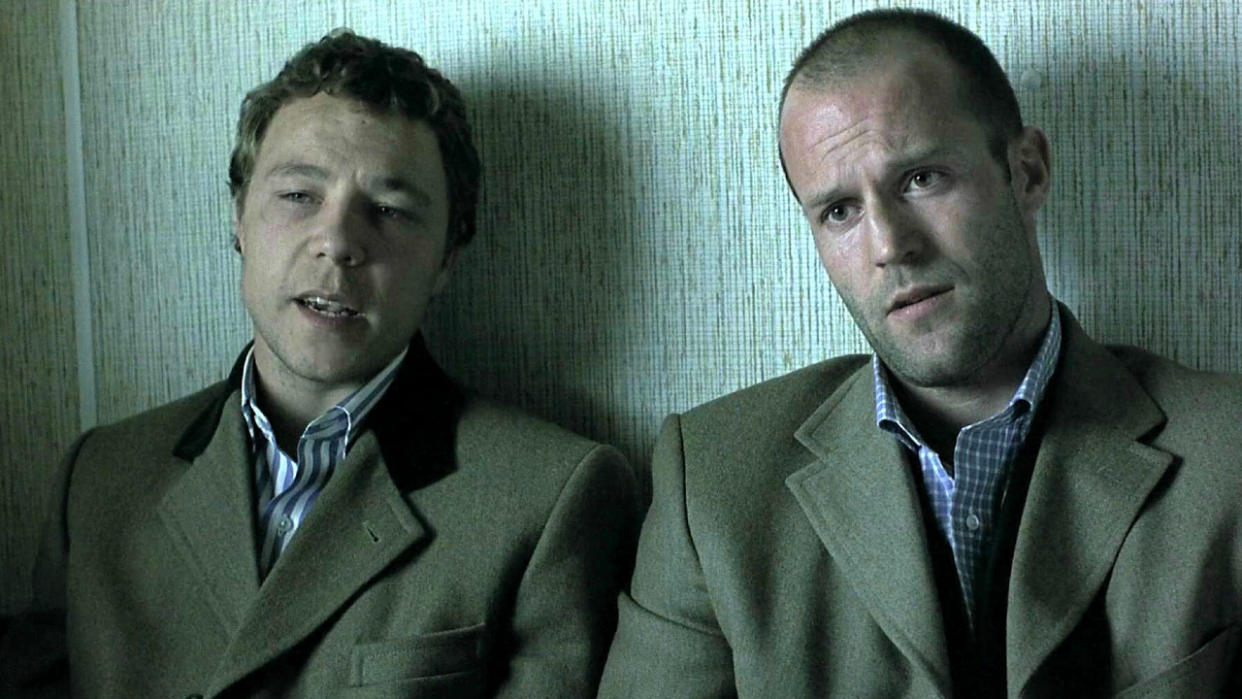  Stephen Graham and Jason Statham in Snatch 