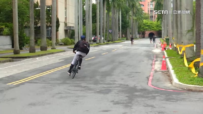 台大表示，未來將加強交通稽查。