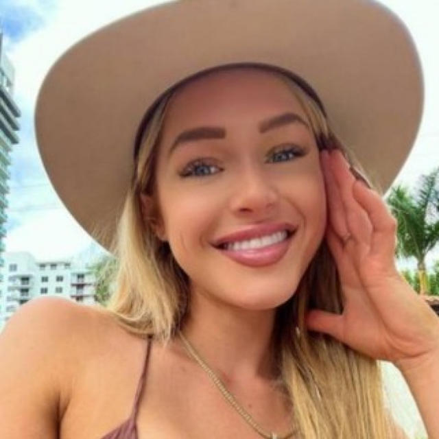 OnlyFans model Courtney Clenney charged with murder