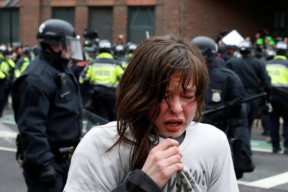 Anti-Trump inauguration protests break out in U.S.