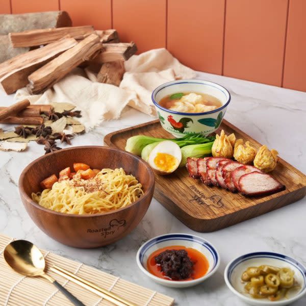 roasted story - rice / noodle set