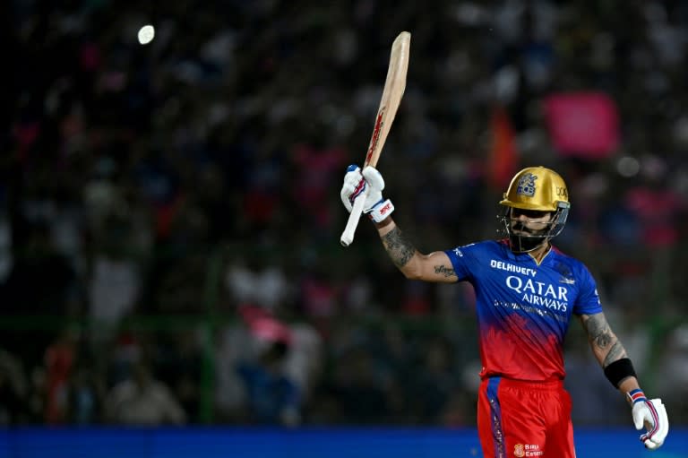 Virat Kohli celebrates his IPL century against Rajasthan Royals (Arun SANKAR)