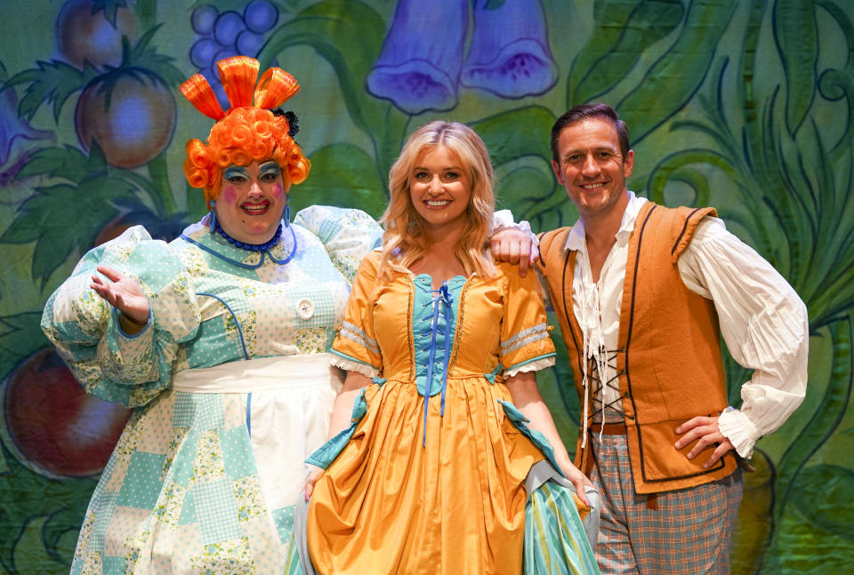 <p>Love Island's Amy Hart (centre) with Jack Edwards (left) who plays Dame Trott and Sean Smith who plays Jack during a photocall for the Jack and the Beanstalk pantomime at the Kings Theatre in Portsmouth. Picture date: Monday September 13, 2021.</p>
