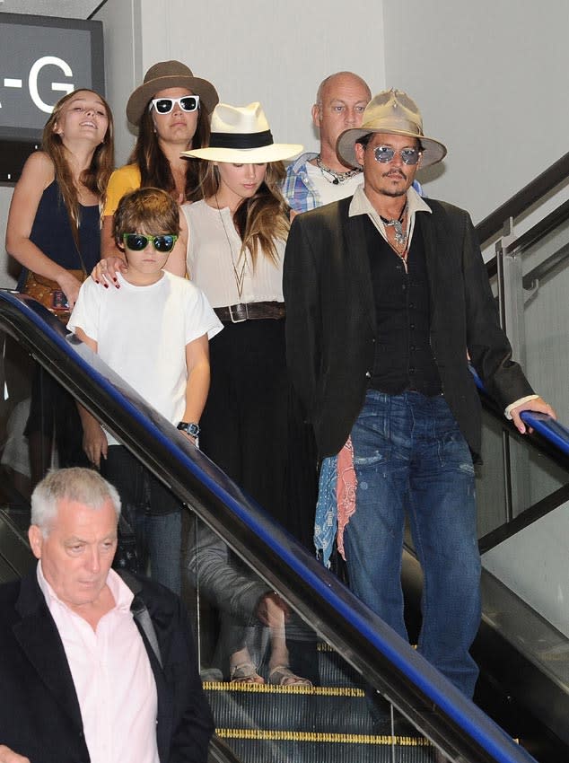 Amber Heard y Johnny Depp con los hijos del actor