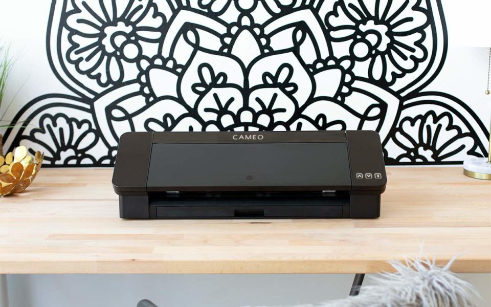 Silhouette Cameo 4 with Bluetooth. (Photo: Amazon)