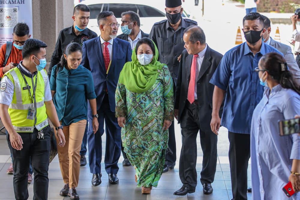 Datin Seri Rosmah Mansor arrives at the Kuala Lumpur High Court July 15, 2020. — Picture by Hari Anggara