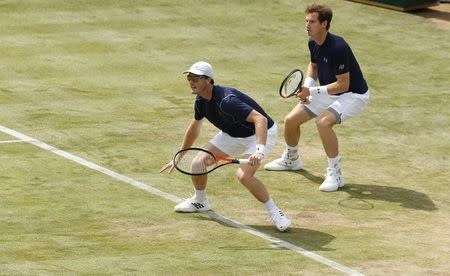 Tennis - Great Britain v France - Davis Cup World Group Quarter Final - Queen?s Club, London - 18/7/15 Great Britain's Andy Murray and Jamie Murray in action during their doubles match Action Images via Reuters / Andrew Boyers Livepic