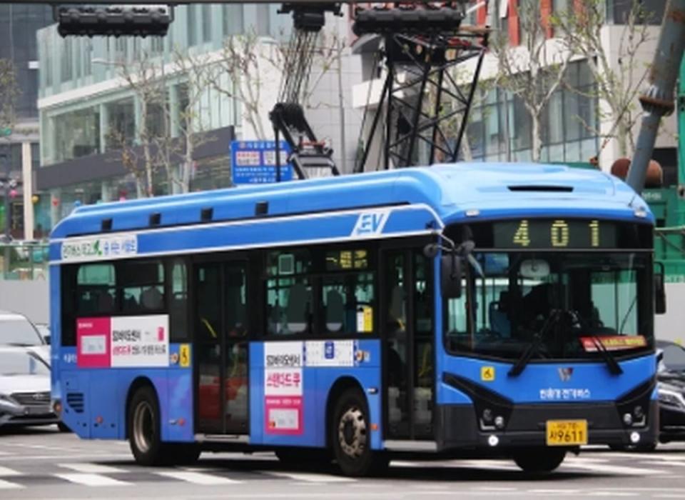 首爾市公車工會與資方進行調薪談判，若談不攏則首爾逾9成公車司機將罷工。