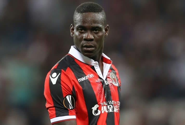 Nice's Mario Balotelli could miss his side's key clash in the French Ligue 1 against leaders PSG as the Italian forward is nursing a thigh strain