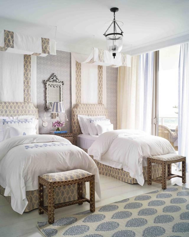50 Beautiful Bedroom Wallpaper Ideas to Envelop Your Space in Style