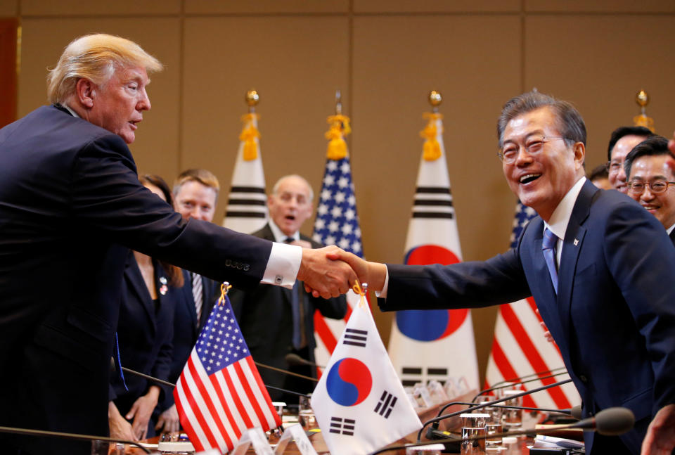 <p>President Donald Trump and South Korea’s President Moon Jae-in shake hands during a meeting at South Korea’s presidential Blue House in Seoul, South Korea, Nov. 7, 2017. (Photo: Jonathan Ernst/Reuters) </p>