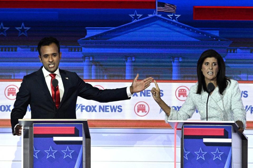 Vivek Ramaswamy and Nikki Haley argue over foreign policy (AFP via Getty Images)