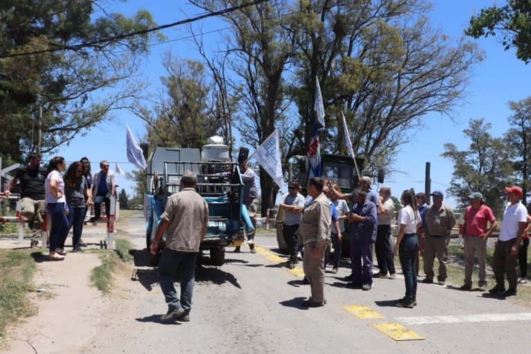 Los trabajadores protestan en las diversas estaciones del organismo en el interior. Fotos: APINTA