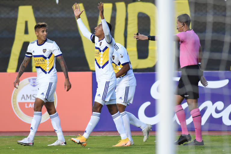 Villa celebra su gol a The Strongest (@Libertadores)