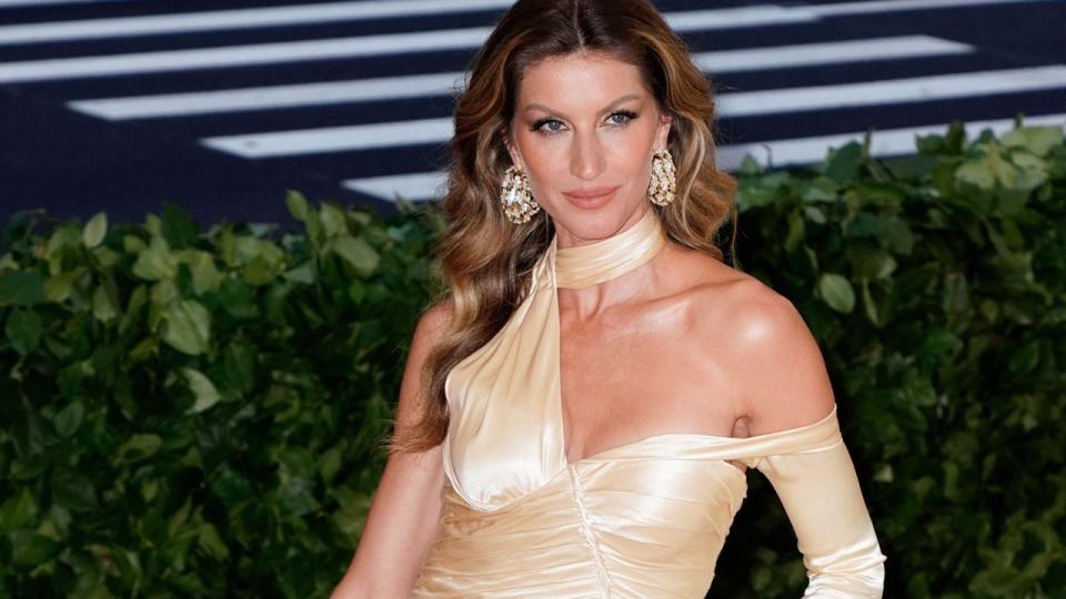 Gisele Bundchen Reveals Instant Regret After Getting A Breast Augmentation Post Breastfeeding