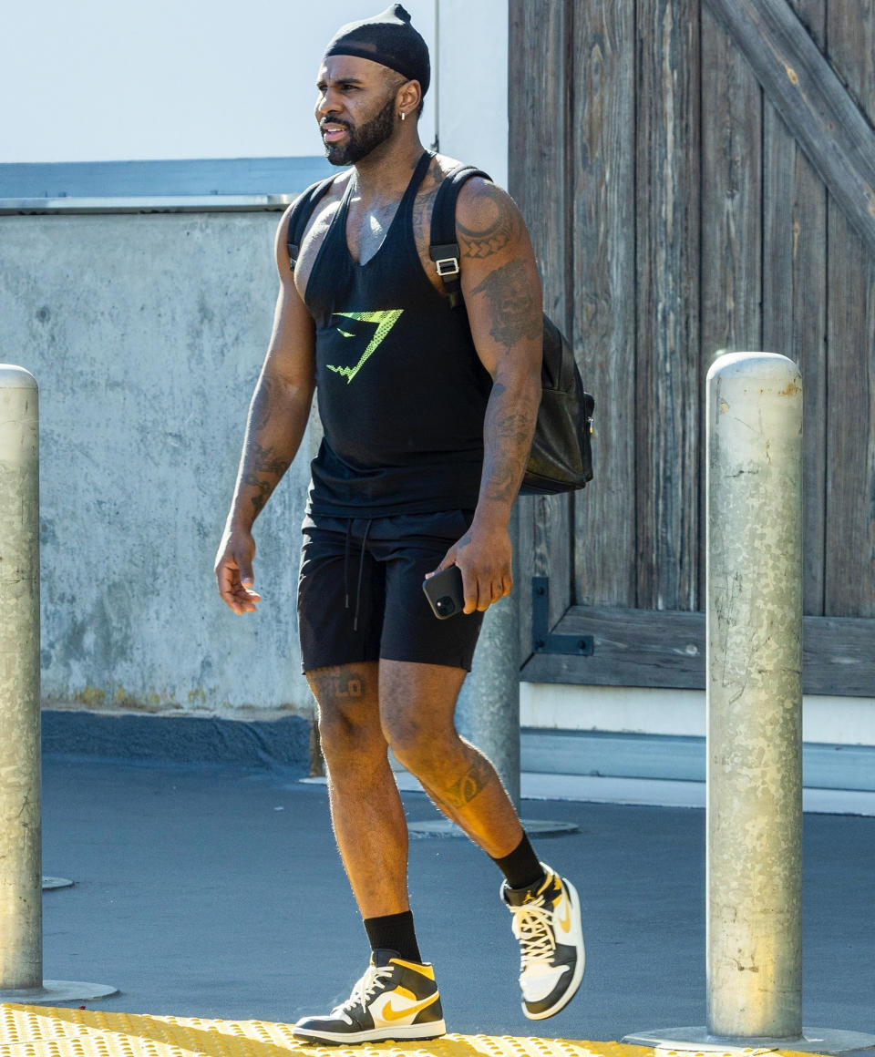 <p>Jason Derulo is spotted leaving the gym on Jan. 24 in L.A. </p>