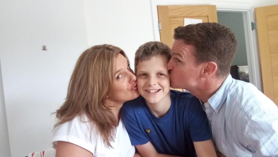 Ellen Roome (pictured with her son Jools, centre, and his father, Matt Sweeney, right) says she does not ‘want anyone else to go through the horrific pain of losing a child’ (Ellen Roome)
