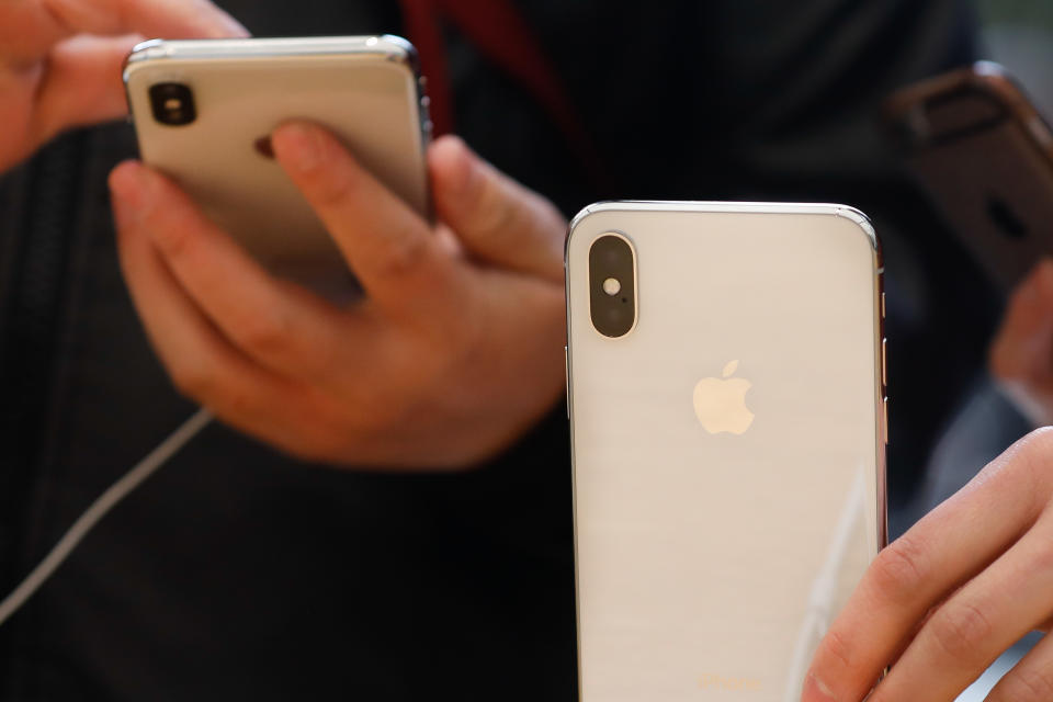 Das neue iPhone soll angeblicher bunter sein als das iPhone X (Bild: AFP)