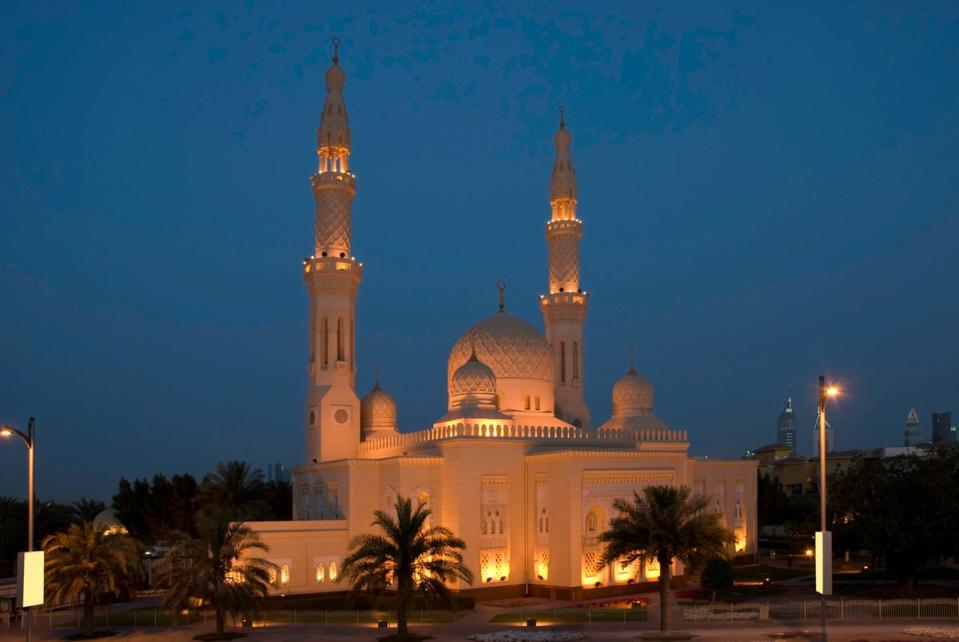 The Jumeirah Mosque is one of the only mosques in the country open to non-Muslims (Getty Images/iStockphoto)