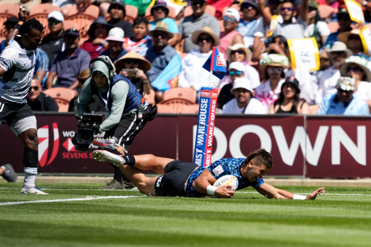 Hamilton has beaten powerful Fiji and USA in the Sevens to reach the final against New Zealand