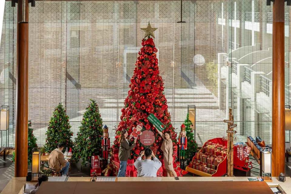 太魯閣晶英酒店挑選以聖誕節為背景的《胡桃鉗與老鼠王》為裝飾主題 圖片來源：太魯閣晶英酒店