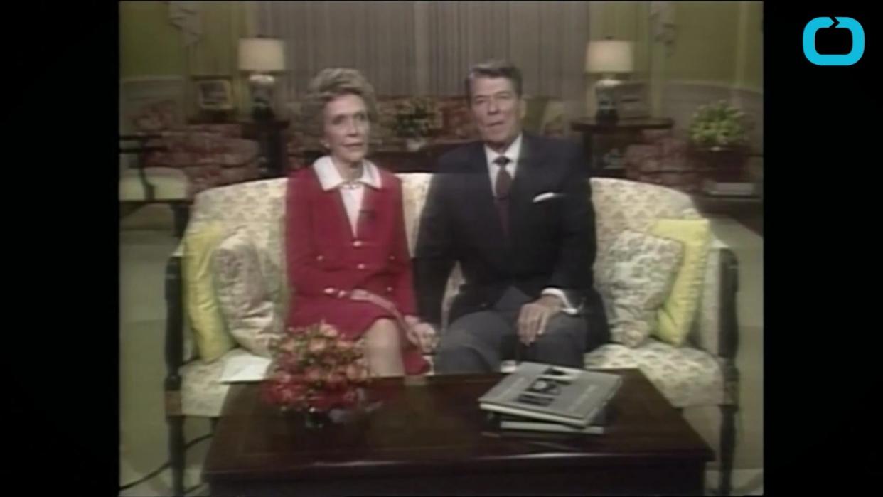 Clinton Apologizes After Praising Nancy Reagan's 'Low Key' AIDS Advocacy