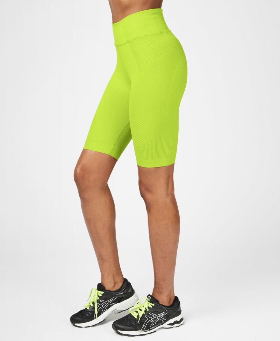 12) Seamless 9" Cycling Shorts