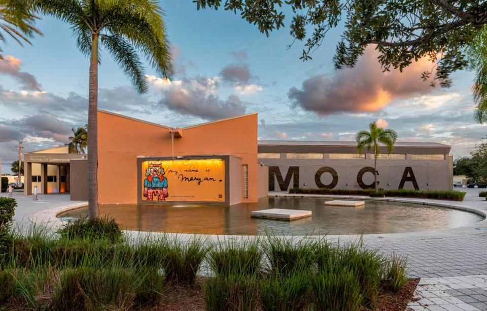 El Museum of Contemporary Art North Miami, en la imagen de arriba, presenta múltiples exposiciones de arte a lo largo del año y ofrece conciertos de jazz gratuitos al aire libre el último viernes de cada mes.