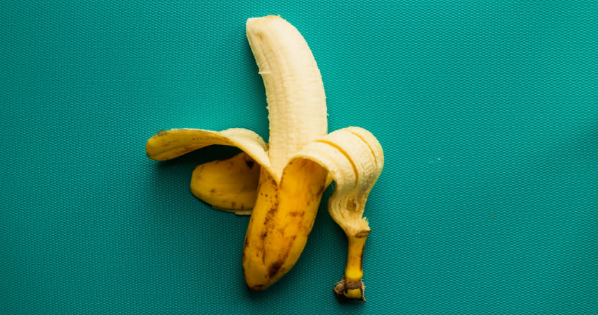 香蕉雖然效益多，食用過量亦可能導致「高血鉀症」。（示意圖／翻攝自unsplash）