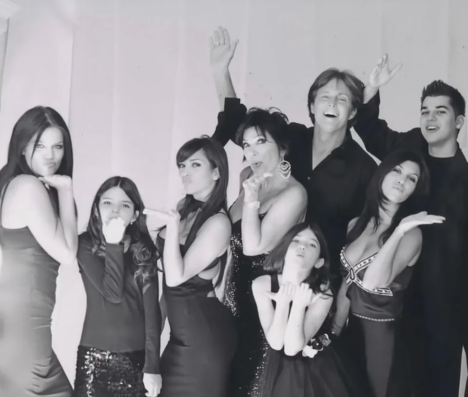 Kardashian/Jenner Christmas Card shared by Kylie Jenner