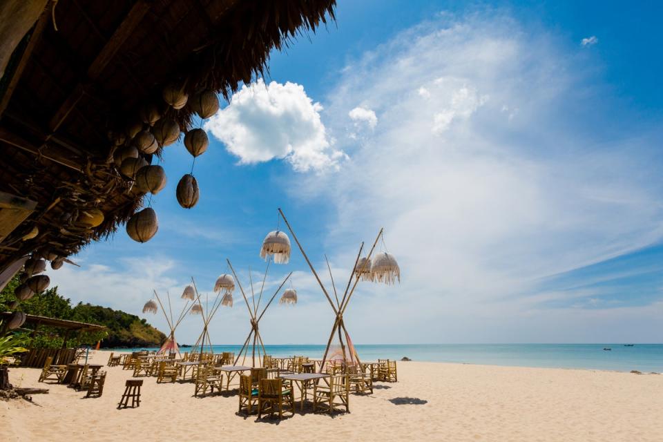 Relax on the romantic beaches of Koh Lanta (Getty Images/iStockphoto)