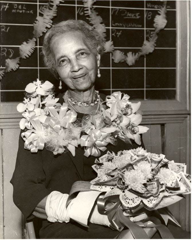 Caroline "Carrie" Sadgwar Manly on her 90th birthday in LaMott, Pennsylvania, a suburb of Philadelphia, in 1961.