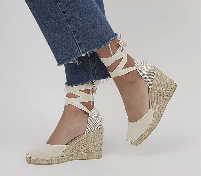 office-wedges