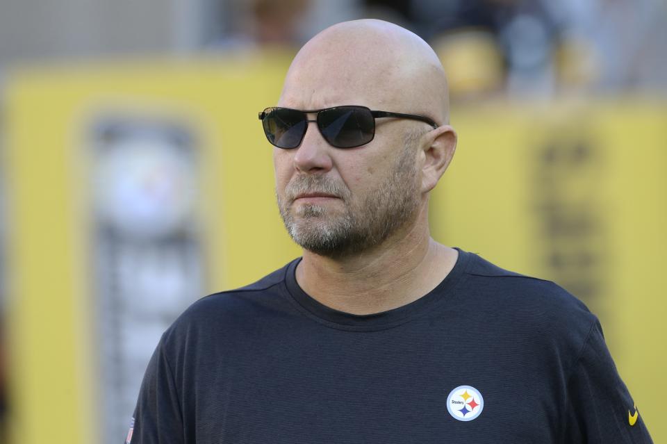 Aug 21, 2021; Pittsburgh, Pennsylvania, USA; Pittsburgh Steelers offensive coordinator Matt Canada looks on during warm ups against the <a class="link " href="https://sports.yahoo.com/nfl/teams/detroit/" data-i13n="sec:content-canvas;subsec:anchor_text;elm:context_link" data-ylk="slk:Detroit Lions;sec:content-canvas;subsec:anchor_text;elm:context_link;itc:0">Detroit Lions</a> at Heinz Field. Mandatory Credit: Charles LeClaire-USA TODAY Sports