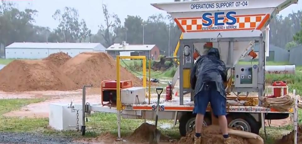 Residents of Rochester have been preparing sandbags ahead of expected flooding. 