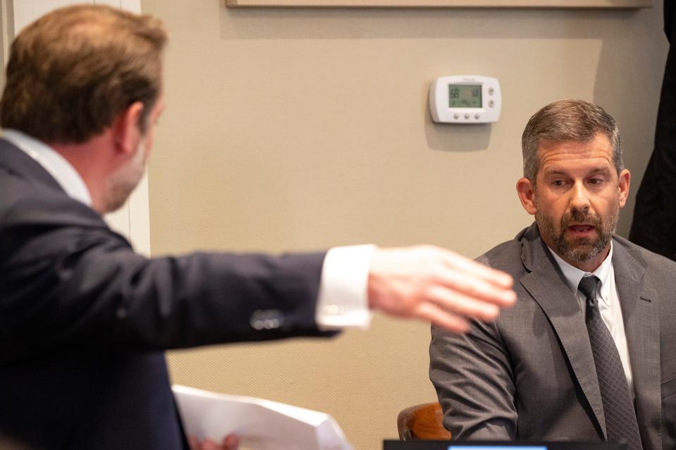 Defense attorney Phillip Barber cross-examines witness Mark Tinsley, Allendale attorney, in the double murder trial of Alex Murdaugh at the Colleton County Courthouse in Walterboro, Monday, Feb. 6, 2023. Andrew J. Whitaker/The Post and Courier/Pool