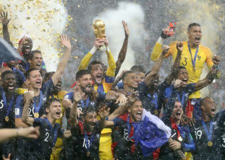 Soccer Football - World Cup - Final - France v Croatia - Luzhniki Stadium, Moscow, Russia - July 15, 2018 France's Hugo Lloris lifts the trophy as they celebrate winning the World Cup REUTERS/Carl Recine