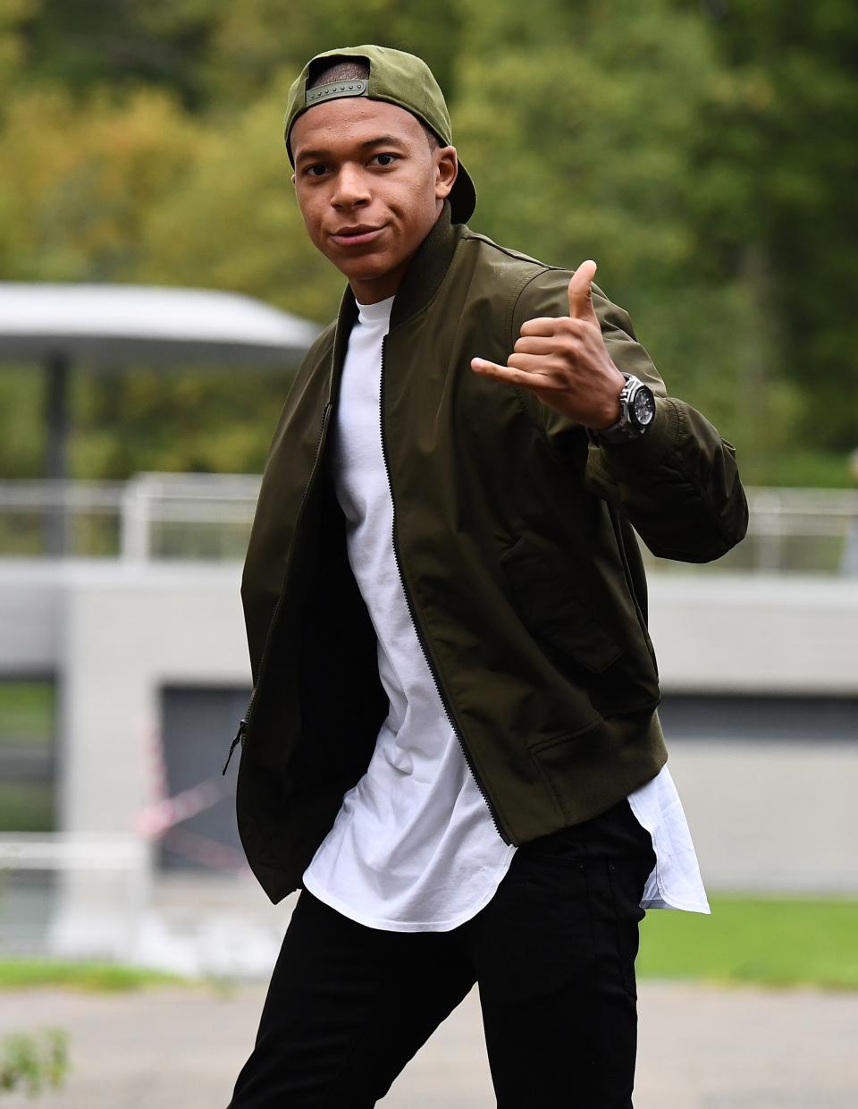 Les Bleus arrivent à Clairefontaine