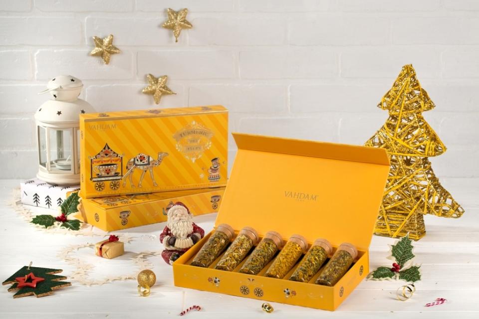 Featured in Oprah Winfrey’s Favourite Things of 2019, Vahdam's Turmeric Tea Tales is a luxurious collection of 6 aromatic Turmeric teas, infused with a medley of fruits, herbs, spices & powerful superfoods, packaged in a beautiful gift box