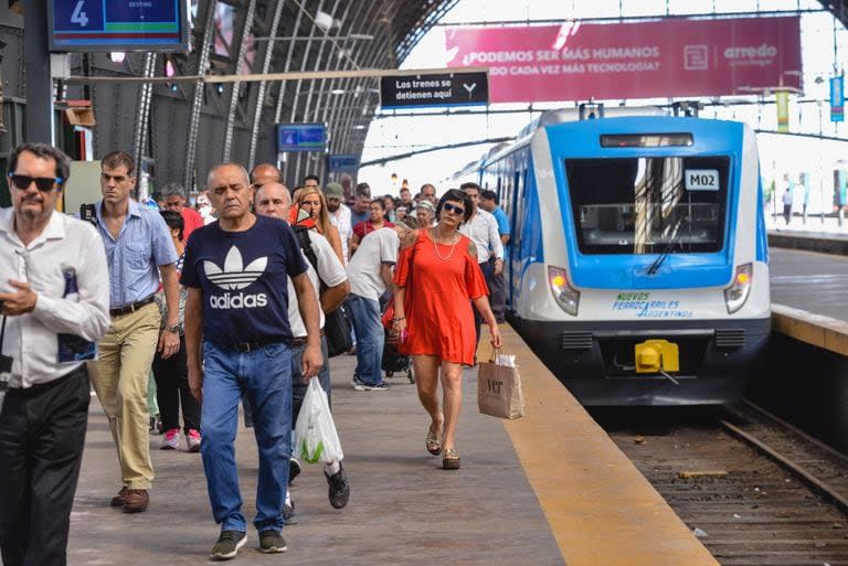 El transporte público tendrá un cronograma diferenciado para los feriados del viernes 13 y del lunes 16 de octubre