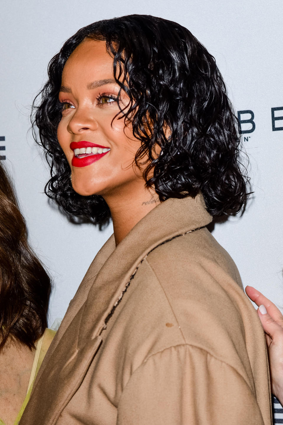 best celebrity bobs rihanna