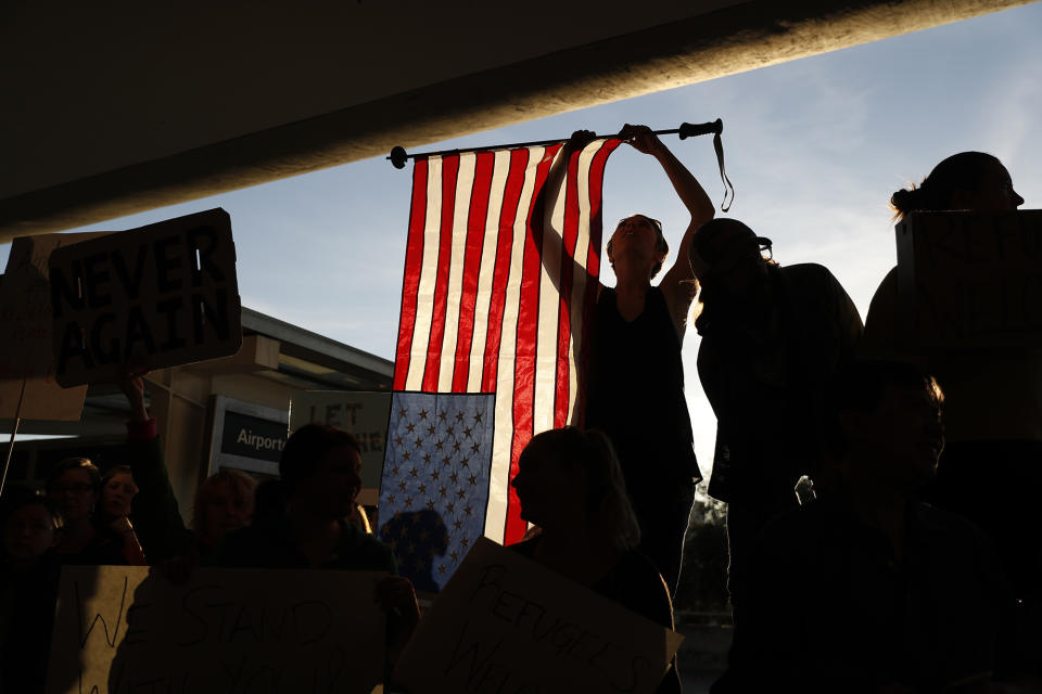 Protests at U.S. airports over travel ban