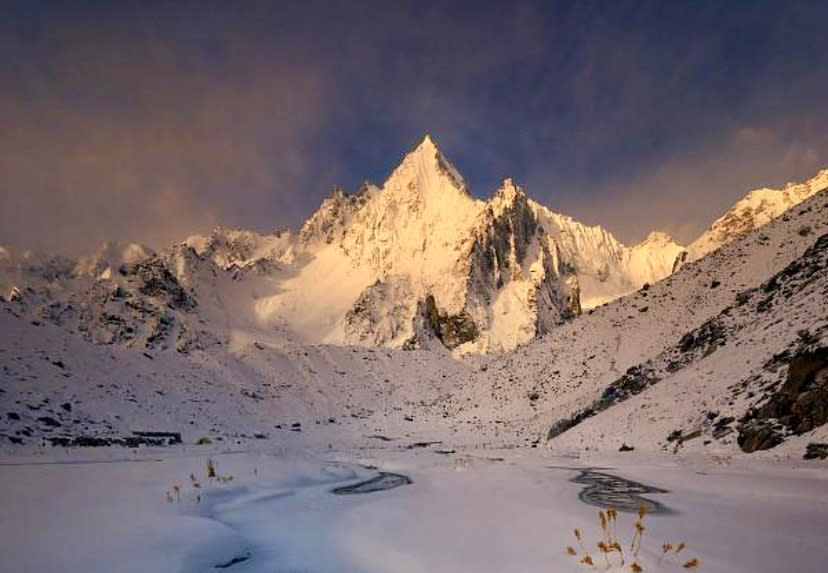 The Yashkuk Yaz Glacier, Chapursan Valley.