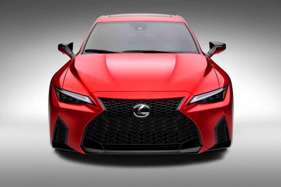 2022_Lexus_IS_500_F_SPORT_Performance_012