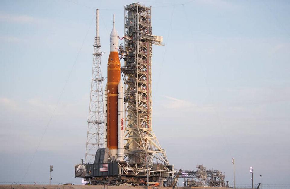 NASA’s Space Launch System (SLS) rocket with the Orion spacecraft aboard is seen atop the mobile launcher as it is rolled up the ramp at Launch Pad 39B, Wednesday, Aug. 17, 2022, at NASA’s Kennedy Space Center in Florida. NASA’s Artemis I mission is the first integrated test of the agency’s deep space exploration systems: the Orion spacecraft, SLS rocket, and supporting ground systems.