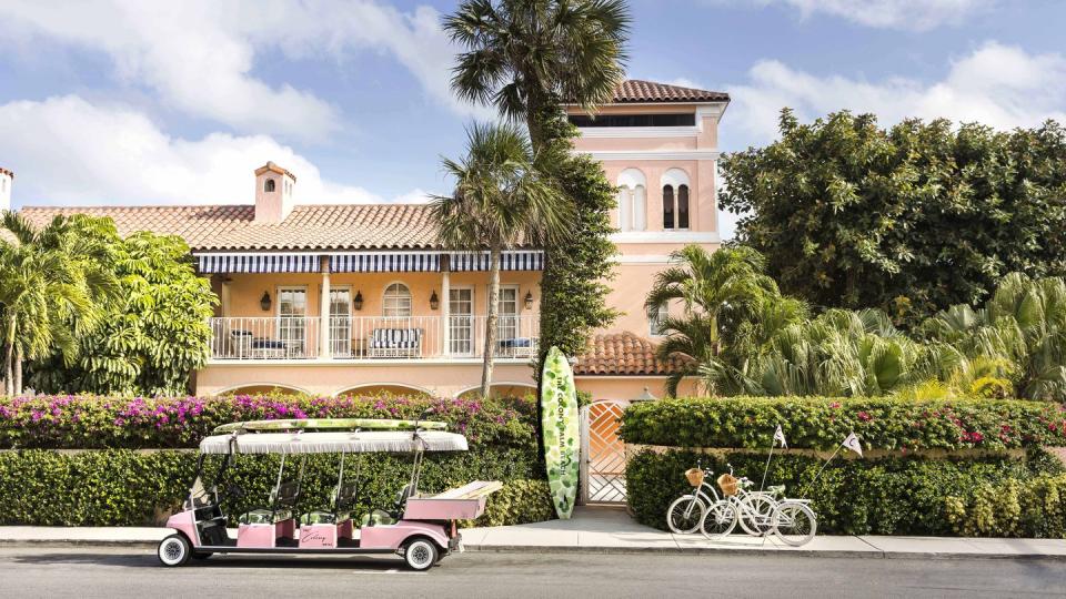 best pink hotels colony palm beach veranda