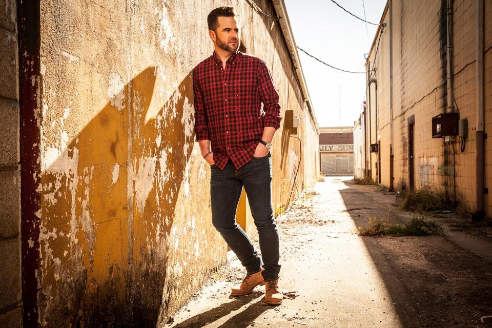 David Nail Opens Up About His Hope to Have Another Child with Wife Catherine: ‘We Would Love to Have a Summertime Baby’   hi! can I get photos 5 and 3 from this link: https://drive.google.com/drive/folders/1GB1EAPCfzO3tpN5RMDEvHwiZWI3H7MXb   credit: Jim Wright