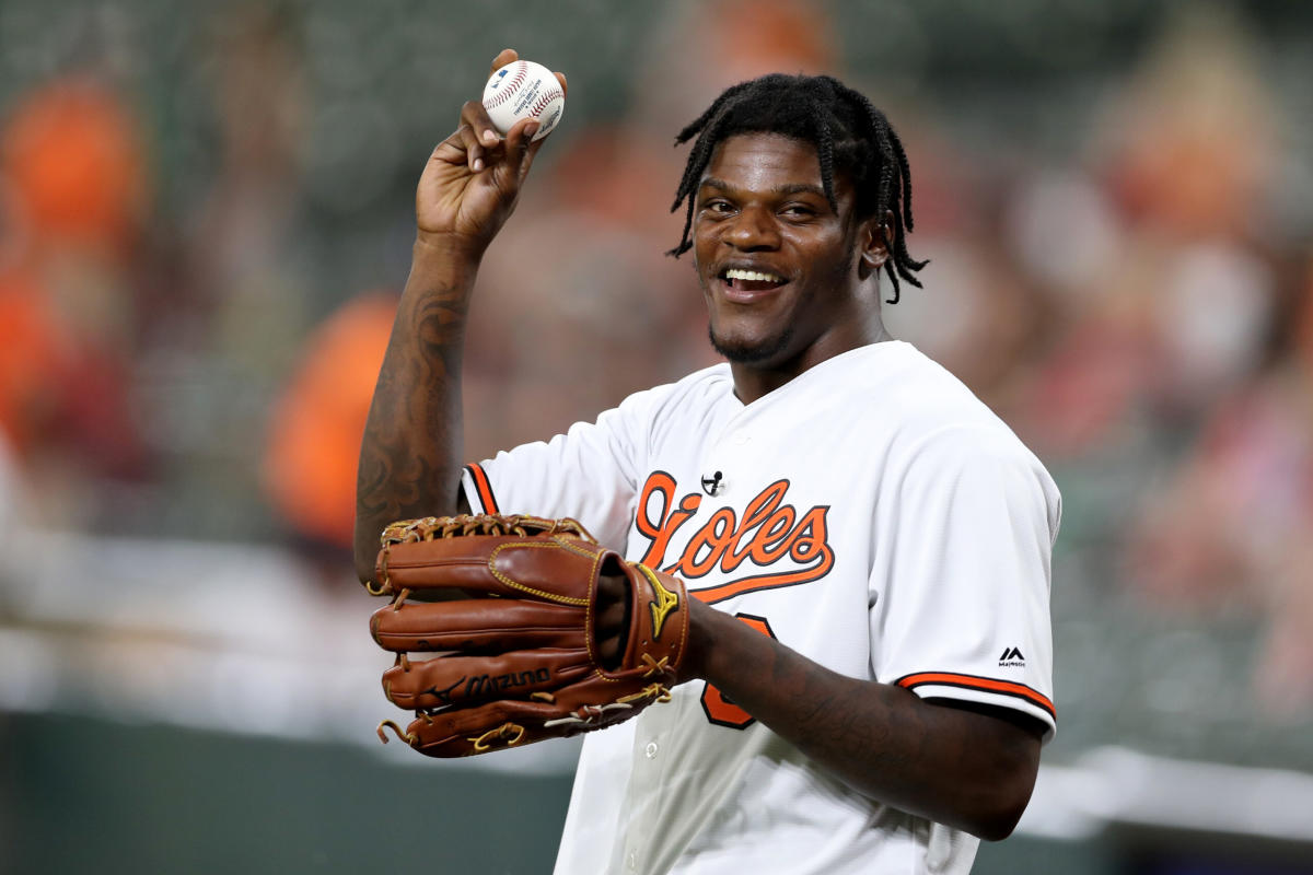 Ravens QB Lamar Jackson, Orioles have fun exchange on Twitter