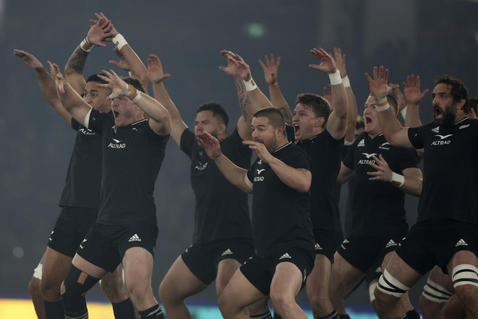 The New Zealand All Blacks performa traditional haha before playing Australia in their Bledisloe rugby test in Melbourne, Australia, Thursday, Sept 15, 2022. (AP Photo/Asanka Brendon Ratnayake)