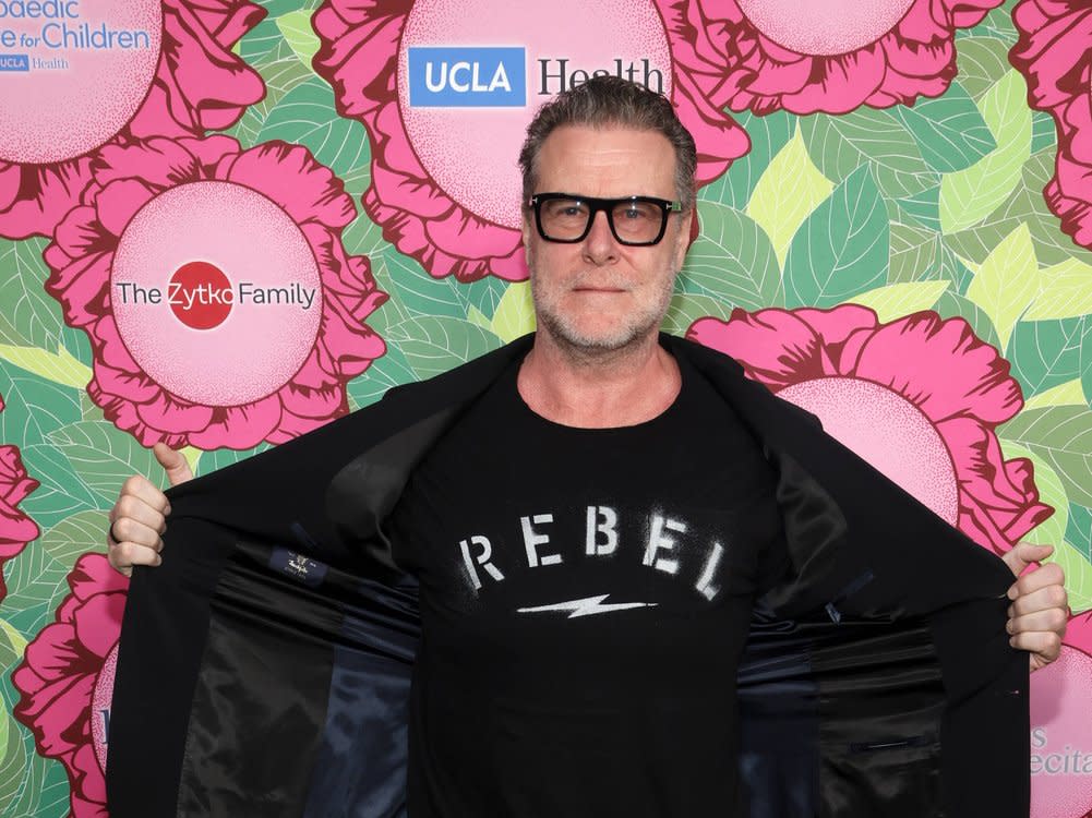 Dean McDermott macht seine Beziehung offiziell. (Bild: IMAGO/Cover-Images)